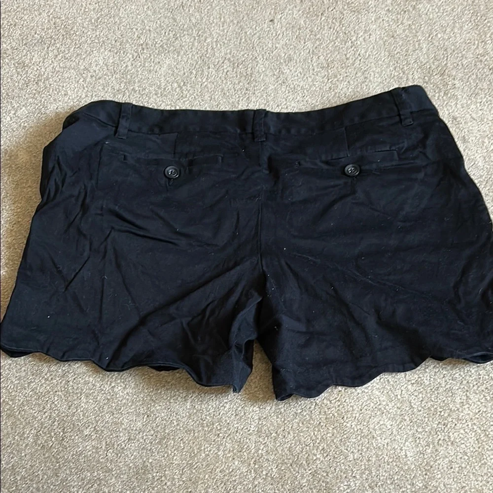 INC International Concepts Black Bermuda Shorts Mid-Length